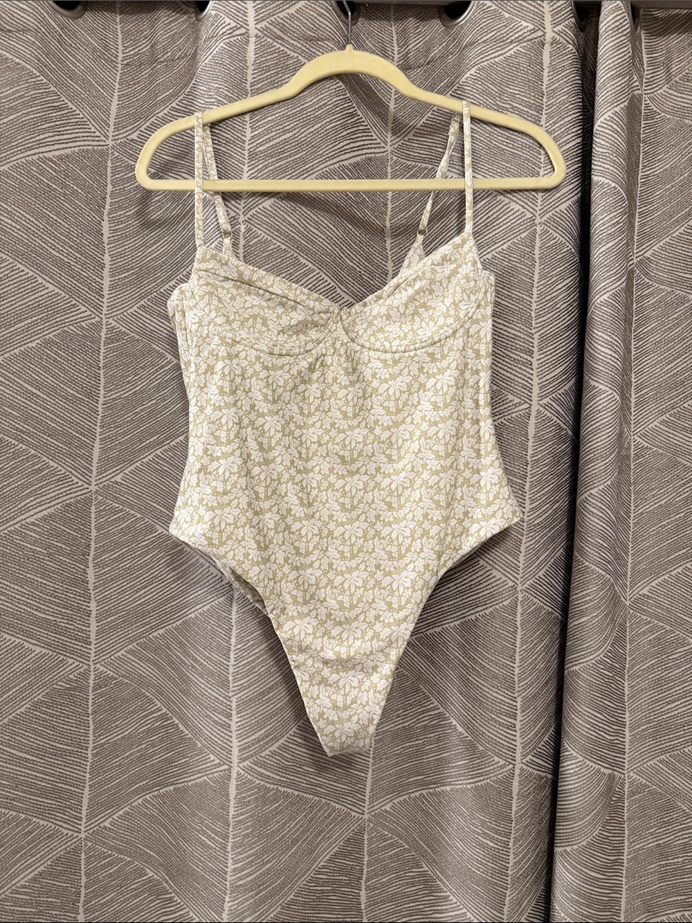 Floral Printed Spaghetti Strap One Piece - Cream & Light Green
